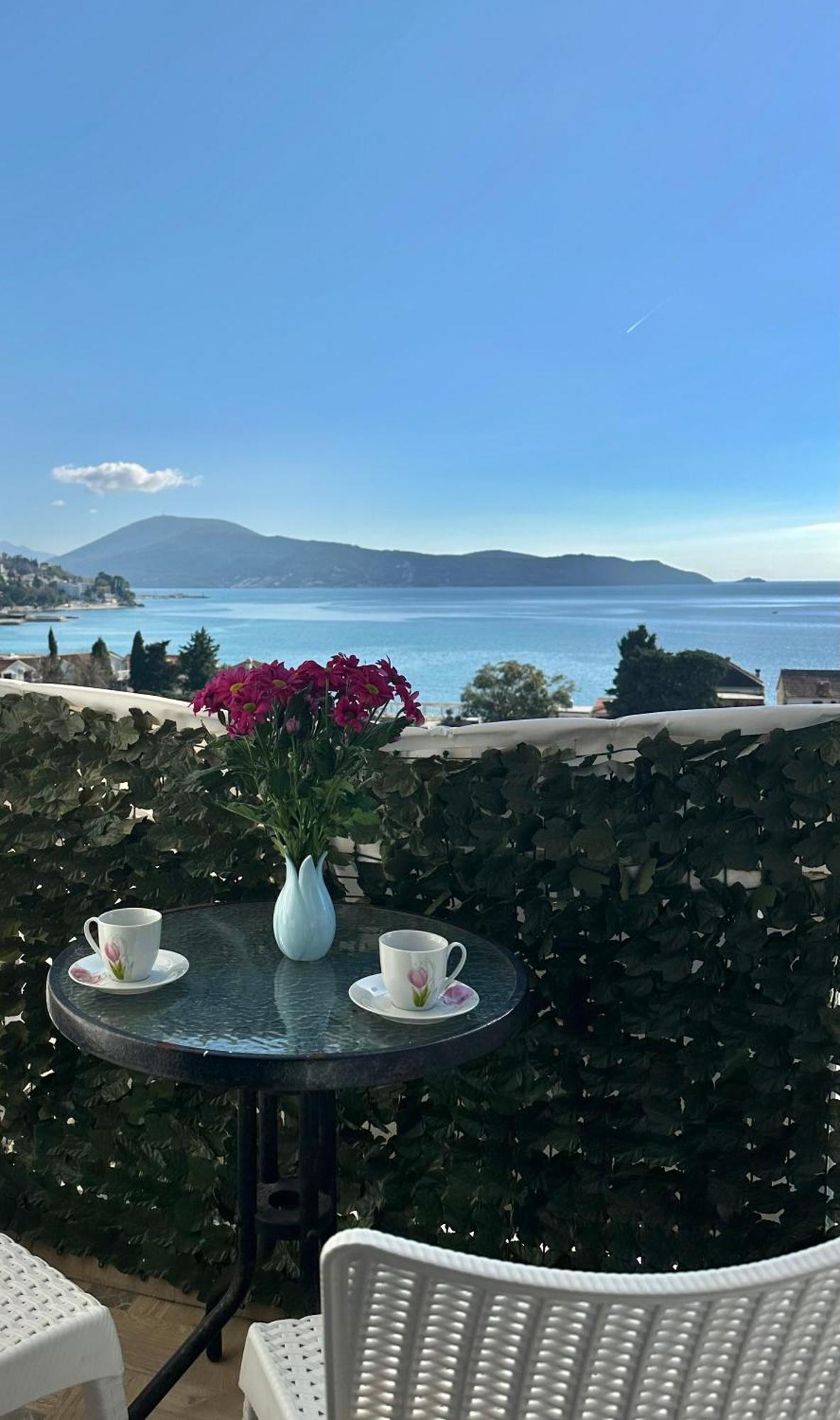 Sea Apartment Igalo Herceg Novi Exterior foto