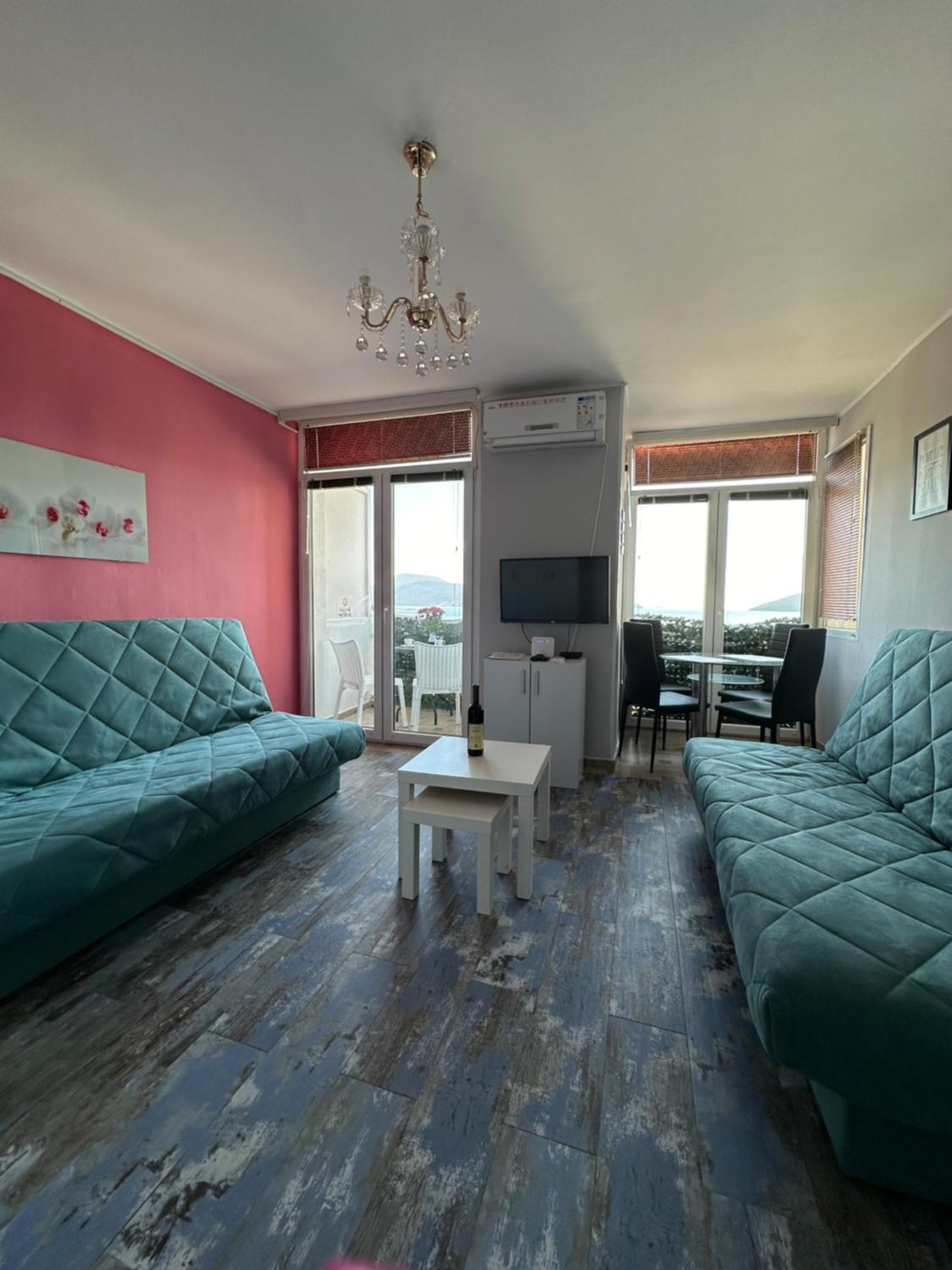 Sea Apartment Igalo Herceg Novi Exterior foto
